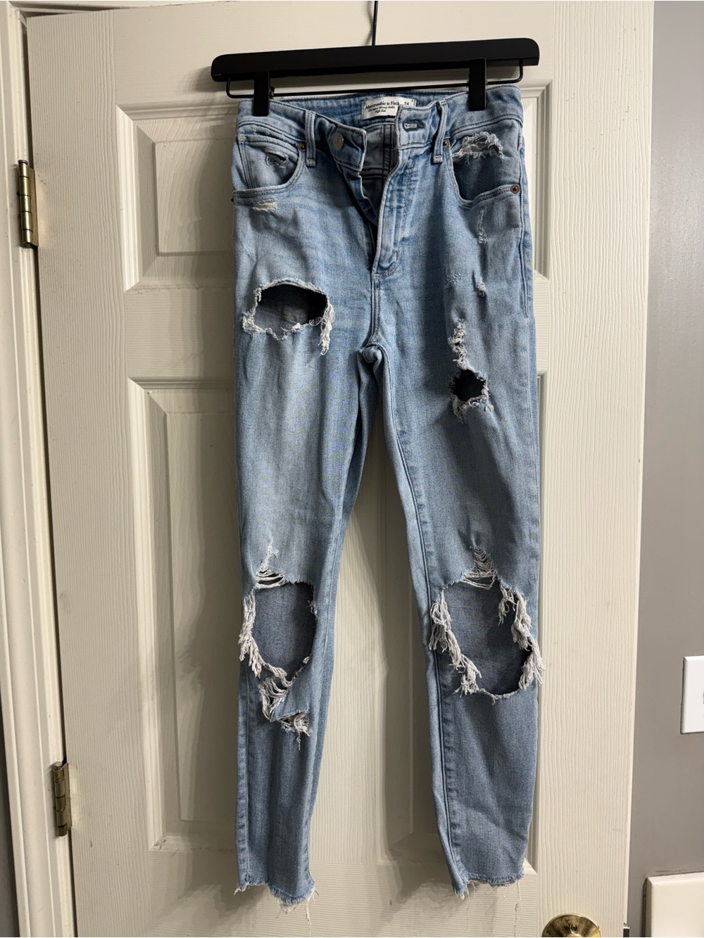 Abercrombie & Fitch Light Blue Distressed Skinny Jeans
